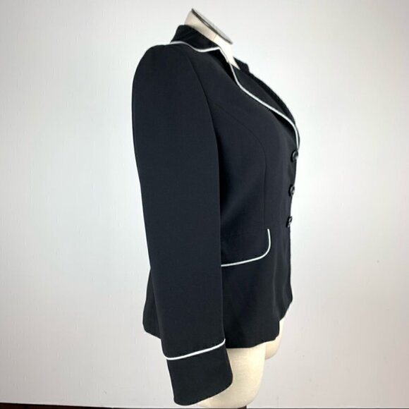 Tahari Womens blazer size 16 black white piping 3 button career Jacket - Picture 3 of 9